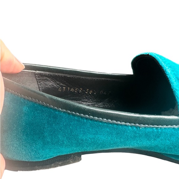 Authentic Gucci Loafers Green Velvet with box and dusting bag! - Picture 6 of 7